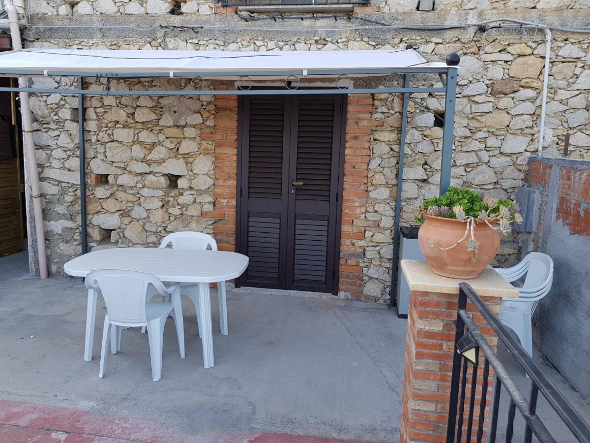 Casa Vacanze Monte Venere Castelmola Eksteriør billede